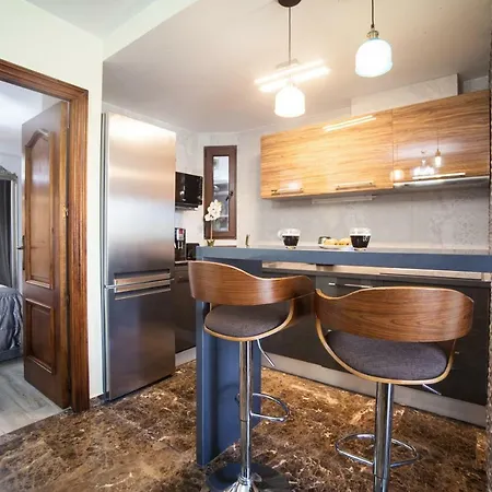 Apartment On Bautista Lafora 2